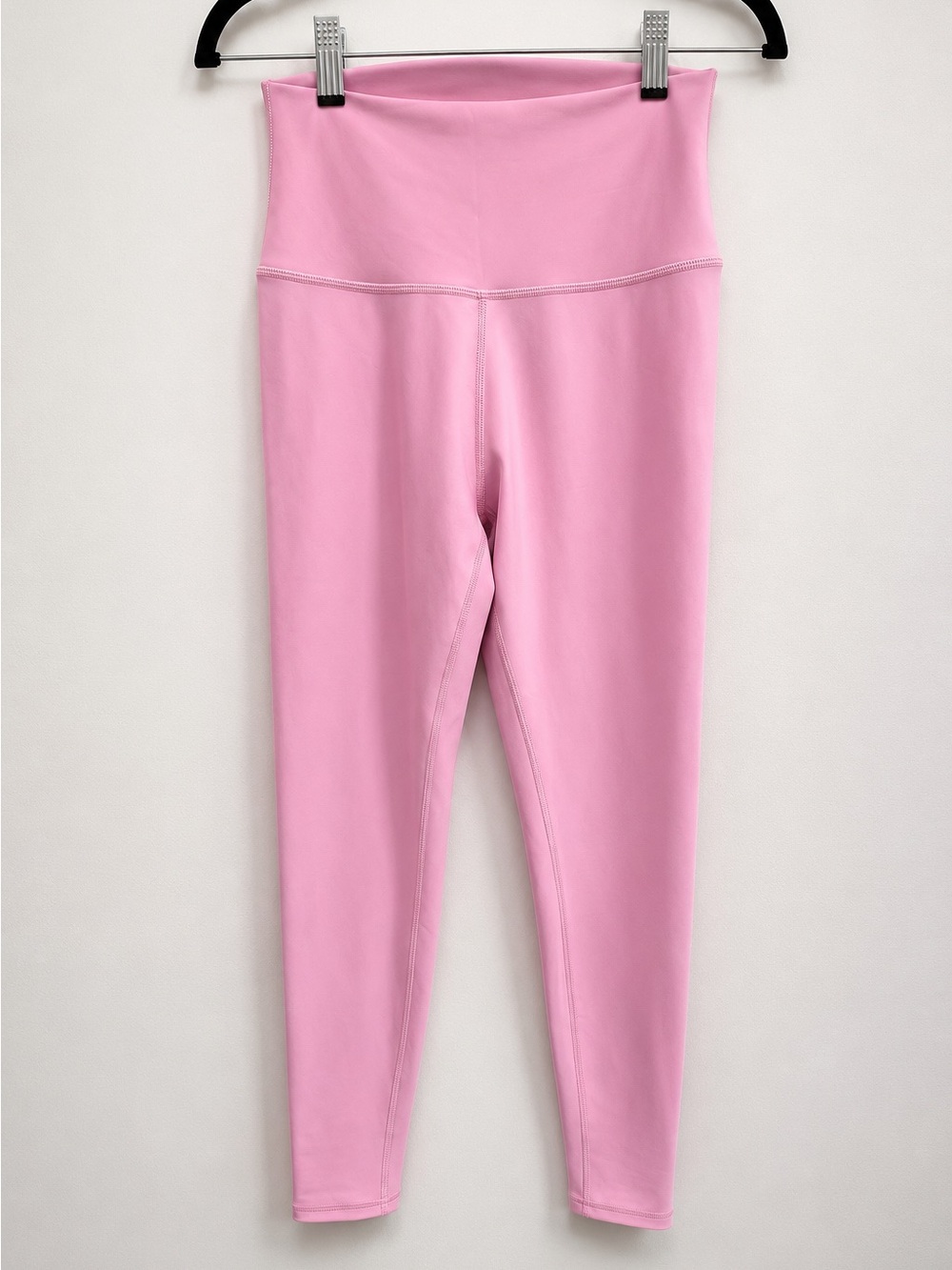 Alo Yoga High-Rise Leggings in Light Pink